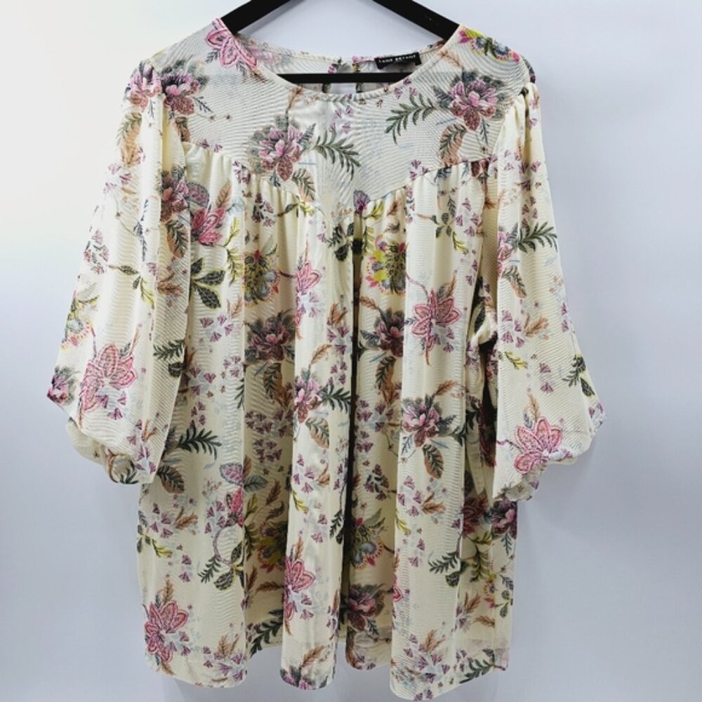 Lane Bryant 18/20 Yellow Floral 2 Layer V-Neck Button Keyhole Back Top